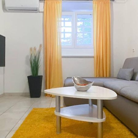 Cozy Apartment Marin In Спліт Екстер'єр фото