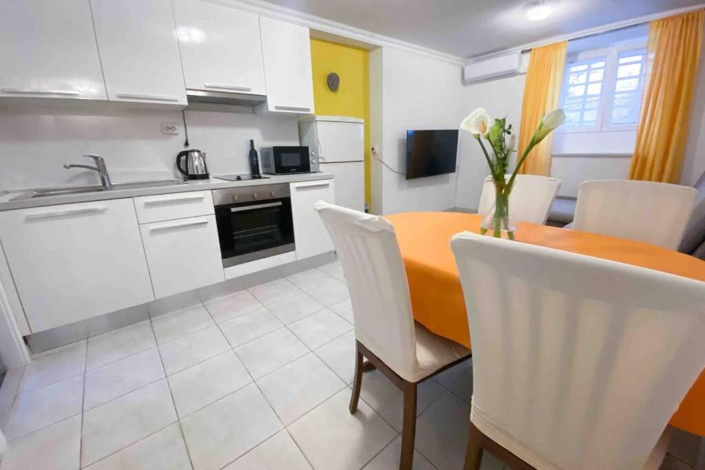 Cozy Apartment Marin In Спліт Екстер'єр фото